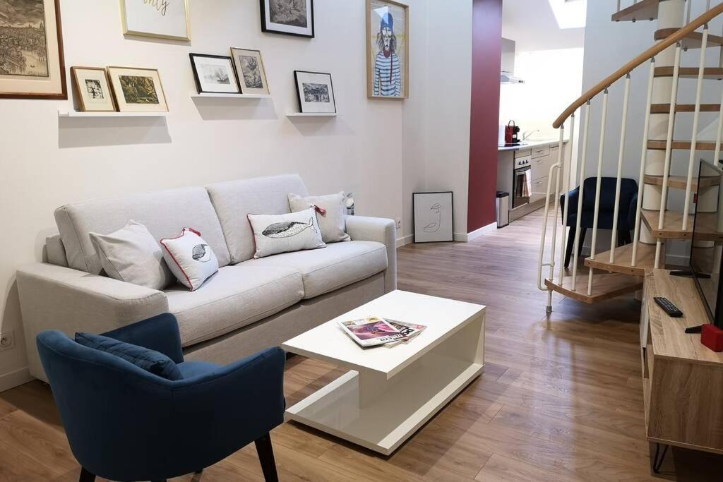 Le Duplex Des Quais Lägenhet Blois Exteriör bild